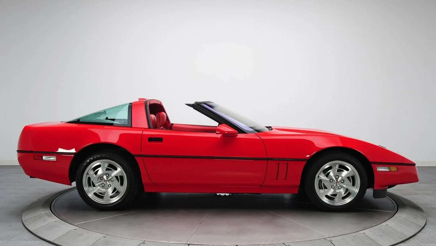 Corvette Generations/C4/C4 1990 right.webp